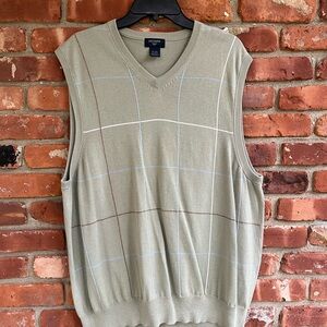Dockers V-Neck Sweater Vest
